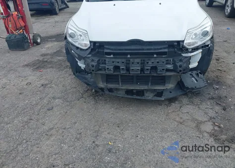 2016 Ford Focus Se из США, поврежденный, VIN 1FADP3F21GL293462